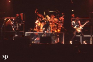  baciare ~Richfield, Ohio...February 1, 1976 (Alive Tour)