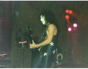  Paul ~Milwaukee, Wisconsin...February 4, 1976 (Alive Tour)