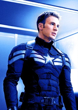 Steve Rogers | Captain America: The Winter Soldier | 2014 | stealth suit  