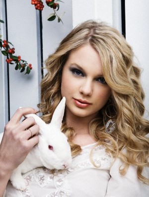  Taylor ~ Entertainment Weekly (2007)