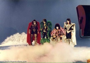 KISS | Dynasty (NYC) THE RETURN OF KISS (commercial shoot) April 1979