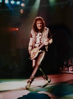 Gene ~Plymouth, England...May 24, 1992 (Revenge Tour)