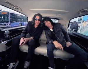  Paul and Tommy | ciuman arrive in Amsterdam | End of the Road Tour | May 30, 2022