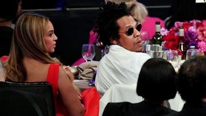  Beyoncé and 杰·J