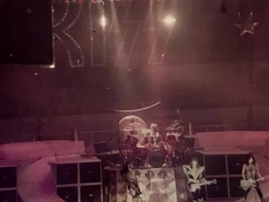  ciuman ~Nashville, Tennessee...August 14, 1979 (Dynasty Tour)