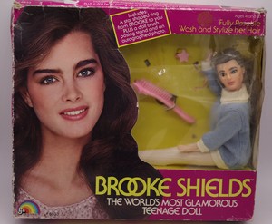  Brooke Shields Doll