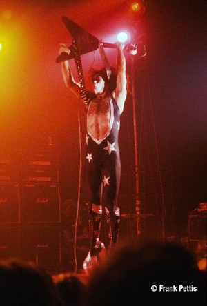  Paul ~Port Huron, Michigan...November 18, 1975 (Alive Tour)