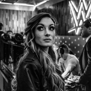  Becky Lynch | Behind the scenes of Raw XXX