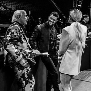  carlotta, charlotte Flair, Ric Flair, and Finn Balor | Behind the scenes of Raw XXX