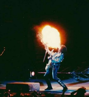  Gene ~East Rutherford, New Jersey...December 20, 1987 (Crazy Nights Tour)