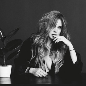  Lindsay Lohan - Wonderland Photoshoot - 2014