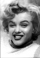 Silly Marilyn  - marilyn-monroe photo