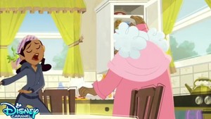  The Proud Family: Louder and Prouder - Grandma's Hands 387