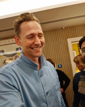  Tom Hiddleston attending a Special Screening of the series “The Night Manager”