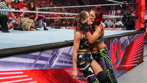 Liv مورگن and Raquel Rodriguez vs Bayley and Dakota Kai | Monday Night Raw | May 1, 2023