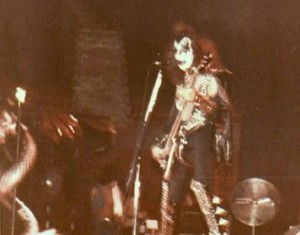  Gene ~Winnipeg, Canada...July 21, 1977 (Love Gun Tour)