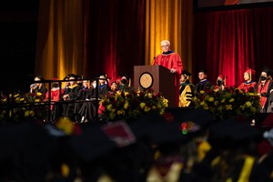  Декстер Holland - Keck Medicine of USC Commencement Adress