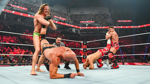  Matt Riddle, Chad Gable, Ricochet and Tommaso Ciampa | Fatal 4-Way Match | Monday Night Raw