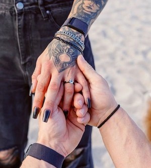  Rhea Ripley and Buddy Matthews engagement mga litrato 💍| 📸: capturedbyellephoto on Instagram