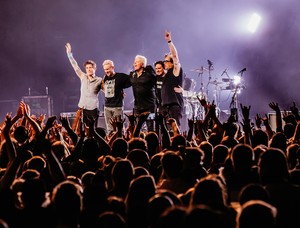  The Offspring live in Milwaukee, WI (May 22, 2022)