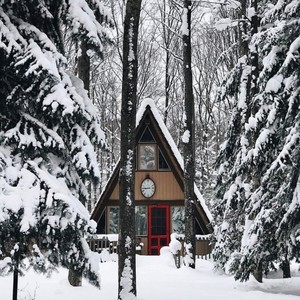 A-Frame cabin in the woods❄️