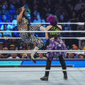 Bianca Belair vs Asuka | Friday Night Smackdown | December 1, 2023 - wwe photo
