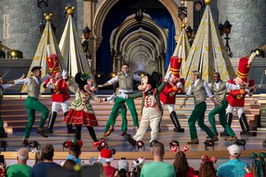  Disney Parks Magical Weihnachten Tag Parade | 40th Anniversary