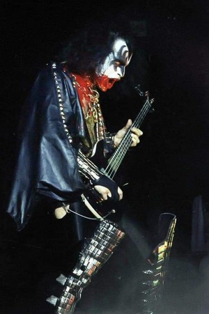  Gene ~Springfield, Massachusetts...January 27, 1978 (ALIVE II Tour)