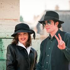  Michael Jackson And Lisa Marie Presley