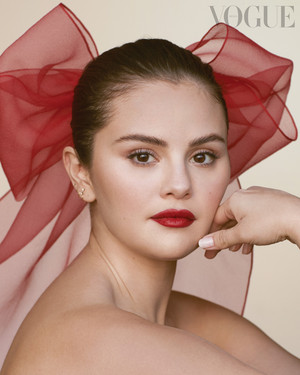  Selena Gomez for Vogue México (2023)