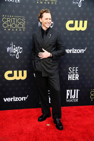  Tom Hiddleston | 29th Annual Critics Choice Awards | January 14, 2024