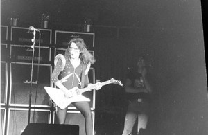  Ace ~Honolulu, Havaí (Hawaii)...February 29, 1976 (Alive Tour)