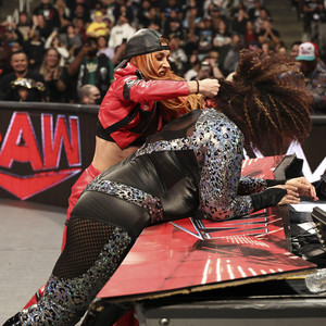  Becky Lynch vs Nia Jax | Monday Night Raw | February 26, 2024