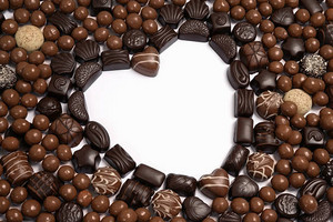  Chocolates and corazón