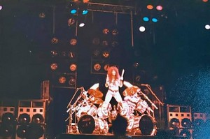 Eric Carr ~Birmingham, England...September 26-27, 1988 (Crazy Nights Tour)