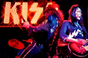  Gene and Ace (NYC) March 23, 1974 (KISS Tour)