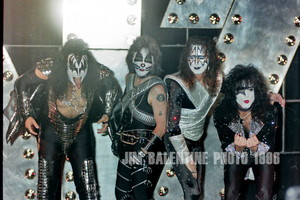 KISS (NYC) April 16 1996 (Reunion press conference aboard the USS Intrepid)
