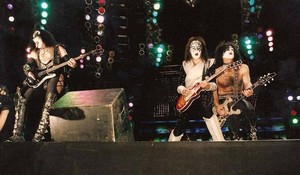  Kiss ~Santiago, Chile...March 11, 1997 (Alive Worldwide Reunion Tour)