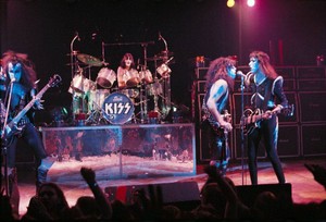 KISS ~Springfield, Massachusetts...March 28, 1976 (Alive Tour)
