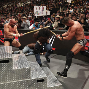  Ludwig Kaiser and Giovanni Vinci vs Kofi Kingston and Xavier Woods | Monday Night Raw