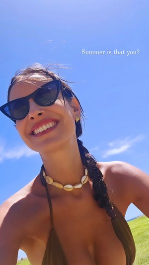 Mariana monteiro bikini