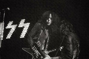  Paul and Ace (NYC) March 23, 1974 (KISS Tour)
