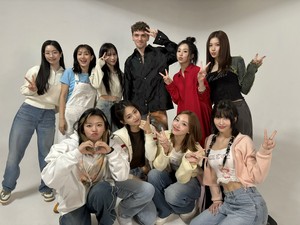  Twice with Lauv