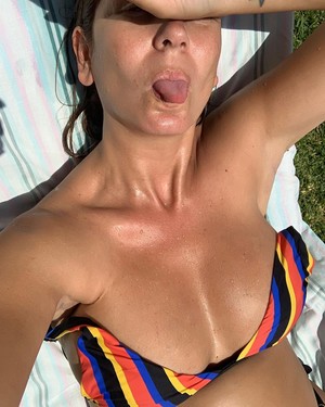 Vanessa Oliveira bikini