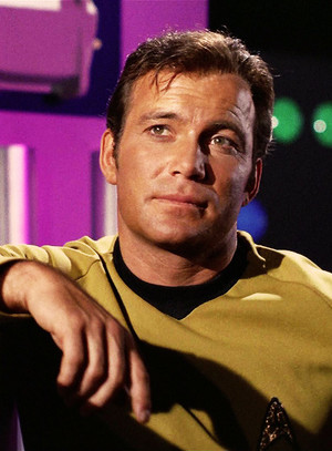  William Shatner as James T. Kirk | stella, star Trek