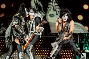 KISS ~Manchester, England...May 10, 2010 (Sonic Boom Over Europe Tour)