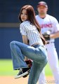 Sana Throwing the 1st Pitch at LG TWINS Game - twice-jyp-ent photo