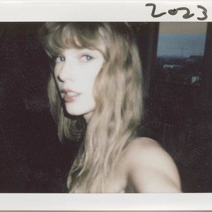 Taylor Swift - The Tortured Poets Department - At the Studio