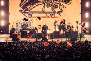 The Offspring live at Adelaide, Australia (December 6, 2022)