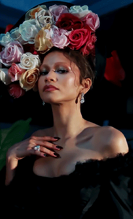  Zendaya ♡ Met Gala: Sleeping Beauties: Reawakening Fashion | New York City | May 6, 2024
